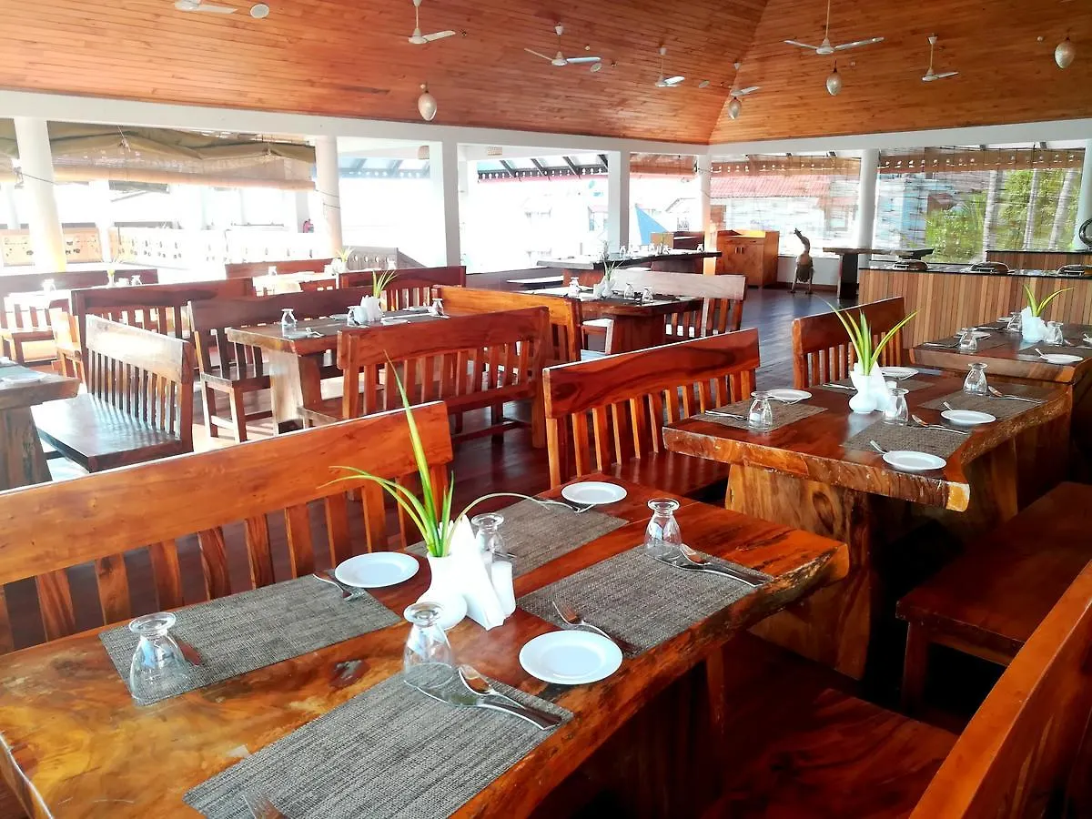 Paloma Backwater Resorts Alappuzha Indien