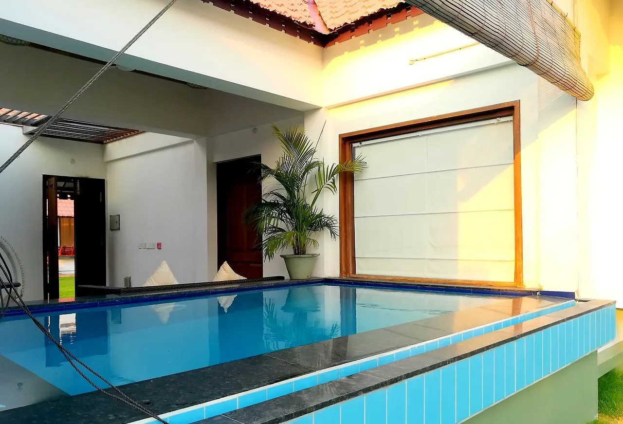 Paloma Backwater Resorts Alappuzha Indie